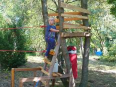 Baza na drzewie i worek treningowy | Śniadówko nad Wkrą - dla dzieci